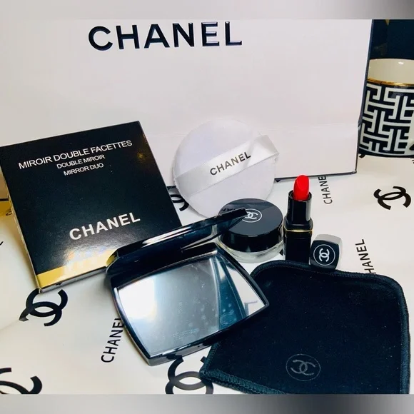 Chanel Two-Way Compact Mirror Bundle wi/Mini Lipstick, Powder Puff, Travel Jar - Picture 4 of 4
